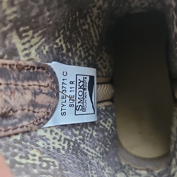 SMOKY Brown Embroidered Kids Cowboy Boots - Picture 4 of 4